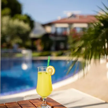Savana Boutique Oda ve Kahvaltı 3*
