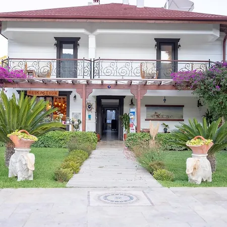 Oda ve Kahvaltı Savana Boutique